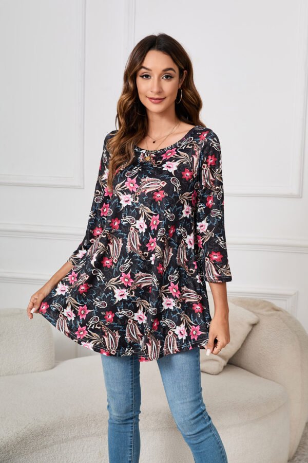 Tunic Tops for Women Plus Size 3/4 Sleeve Crew Neck Swing Flare Loose T-Shirt Blouses to Wear with Leggings - Image 3