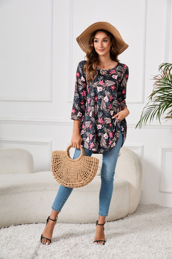 Tunic Tops for Women Plus Size 3/4 Sleeve Crew Neck Swing Flare Loose T-Shirt Blouses to Wear with Leggings - Image 2