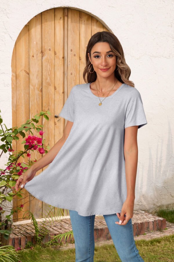 Tunic Tops for Women Plus Size Short Sleeve Crew Neck Swing Flare Loose T-Shirt Blouses to Wear with Leggings - Image 2