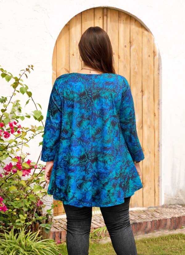 Womens Tunic 3/4 Sleeve Plus Size Tops Crew Neck Swing Flowy Loose Fit T-Shirt Blouses to Wear with Leggings - Image 3
