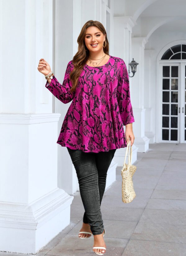 Womens Tunic 3/4 Sleeve Plus Size Tops Crew Neck Swing Flowy Loose Fit T-Shirt Blouses to Wear with Leggings - Image 7