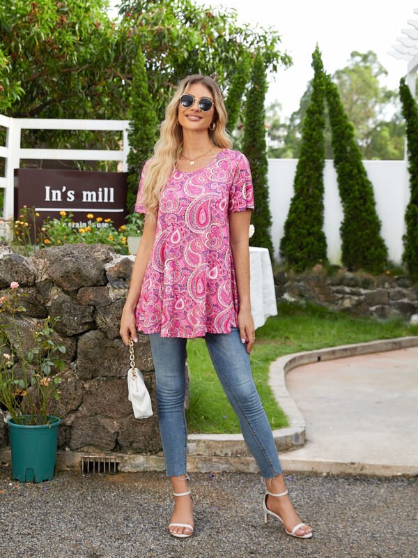 Tunic Tops for Women Plus Size Short Sleeve Crew Neck Swing Flare Loose T-Shirt Blouses to Wear with Leggings - Image 2