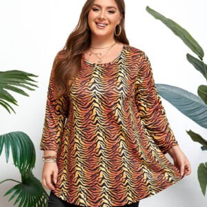 Womens Tunic Tops 3/4 Sleeve Plus Size Crew Neck Swing Flare Loose Fit T-Shirt Blouses to Wear with Leggings