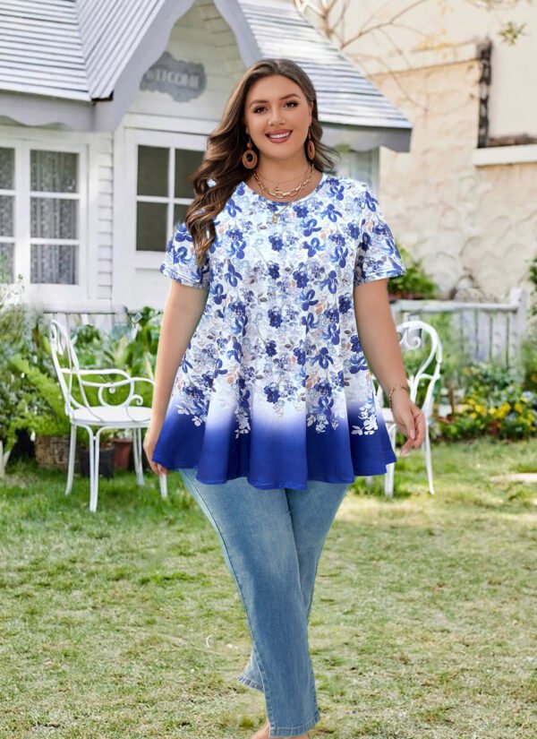Tunic Tops for Women Plus Size Short Sleeve Crew Neck Swing Flare Loose T-Shirt Blouses to Wear with Leggings