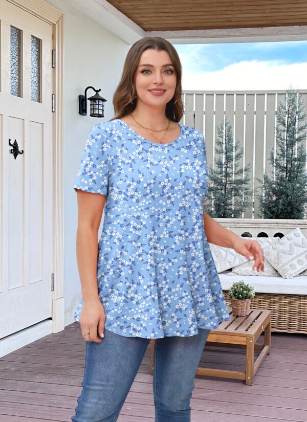Tunic Tops for Women Plus Size Short Sleeve Crew Neck Swing Flare Loose T-Shirt Blouses to Wear with Leggings - Image 4