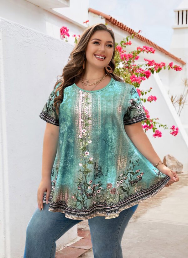 Tunic Tops for Women Plus Size Short Sleeve Crew Neck Swing Flare Loose T-Shirt Blouses to Wear with Leggings - Image 3