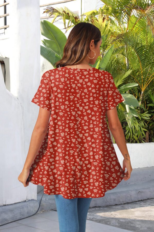 Tunic Tops for Women Plus Size Short Sleeve Crew Neck Swing Flare Loose T-Shirt Blouses to Wear with Leggings - Image 7