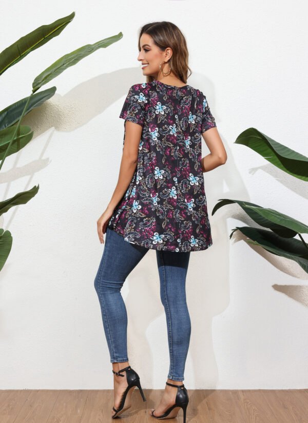 Tunic Tops for Women Plus Size Short Sleeve Crew Neck Swing Flare Loose T-Shirt Blouses to Wear with Leggings - Image 4