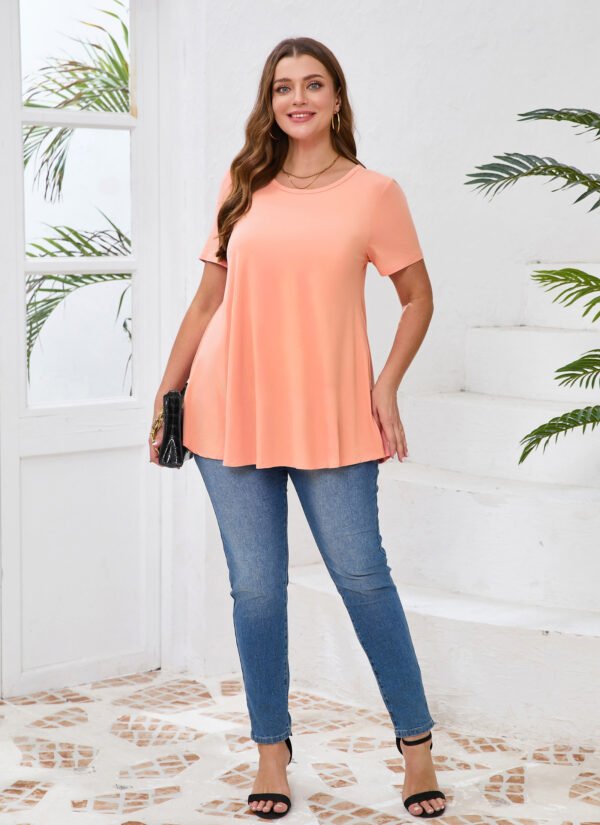 Tunic Tops for Women Plus Size Short Sleeve Crew Neck Swing Flare Loose T-Shirt Blouses to Wear with Leggings - Image 2