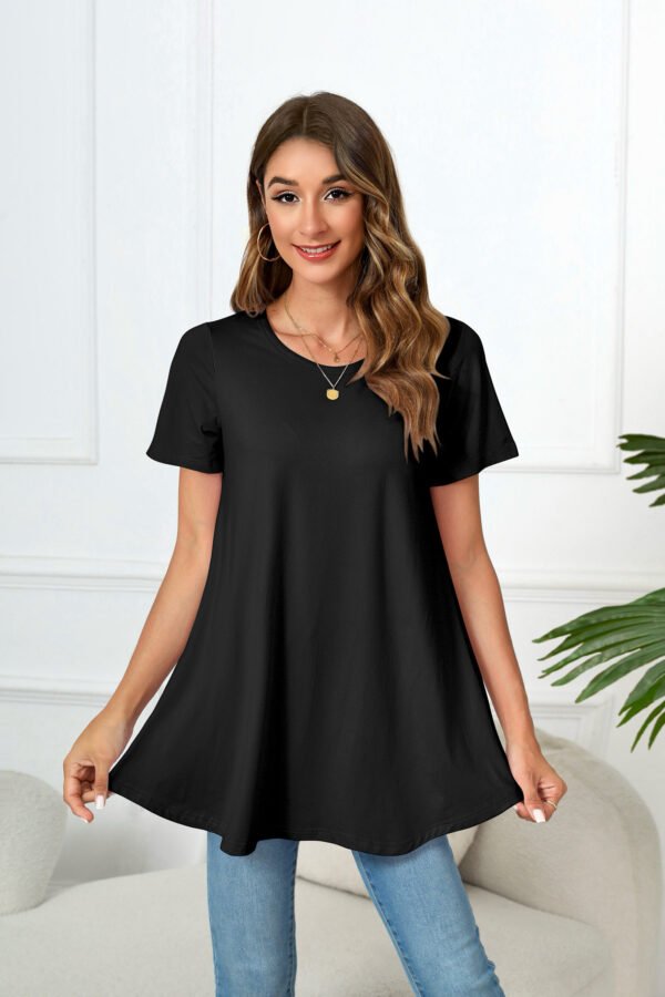 Tunic Tops for Women Plus Size Short Sleeve Crew Neck Swing Flare Loose T-Shirt Blouses to Wear with Leggings - Image 3